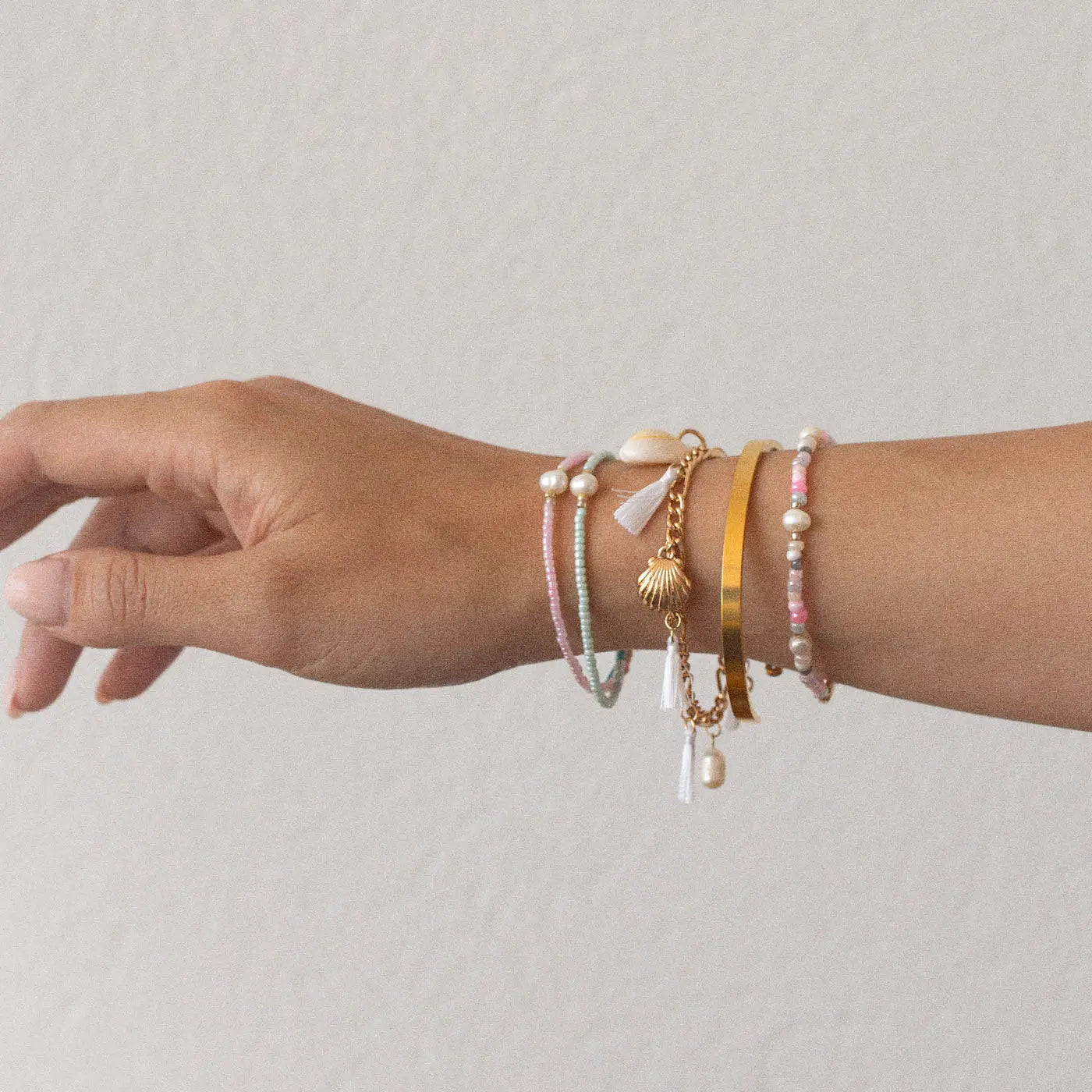 Alba - Perle mit Perlen-Makramee-Armband