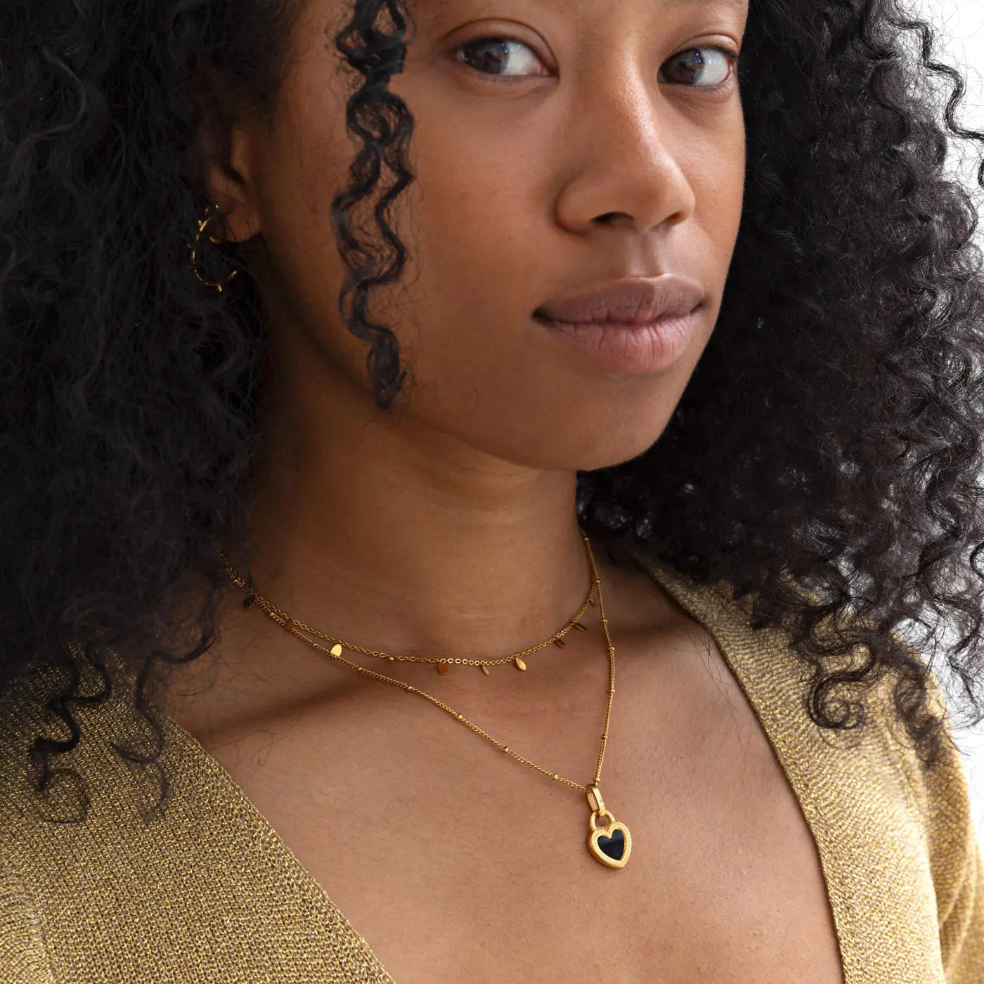 Tyra – Herz-Halskette mit Emaille-Edelstahl