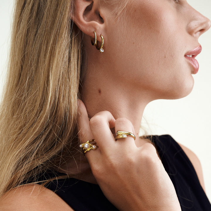 Nilea - Orecchini a cerchio in cristallo acciaio inossidabile