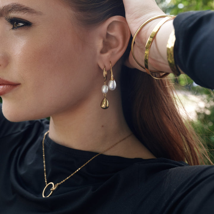 Janni – Perlenohrringe Edelstahl