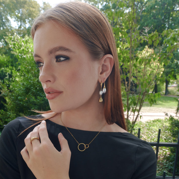 Janni – Perlenohrringe Edelstahl