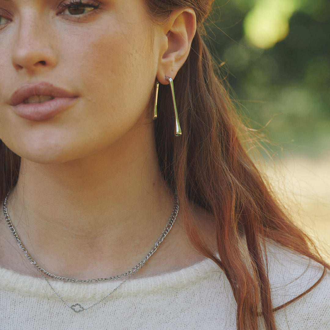 Corinne - Orecchini a goccia con barra in acciaio inossidabile
