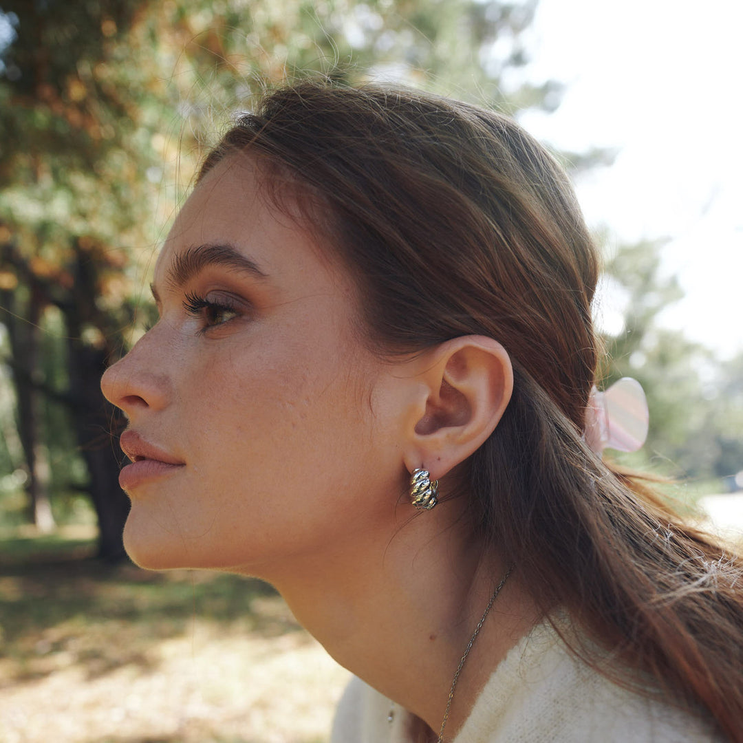 Naia – Croissant-Creolen Edelstahl