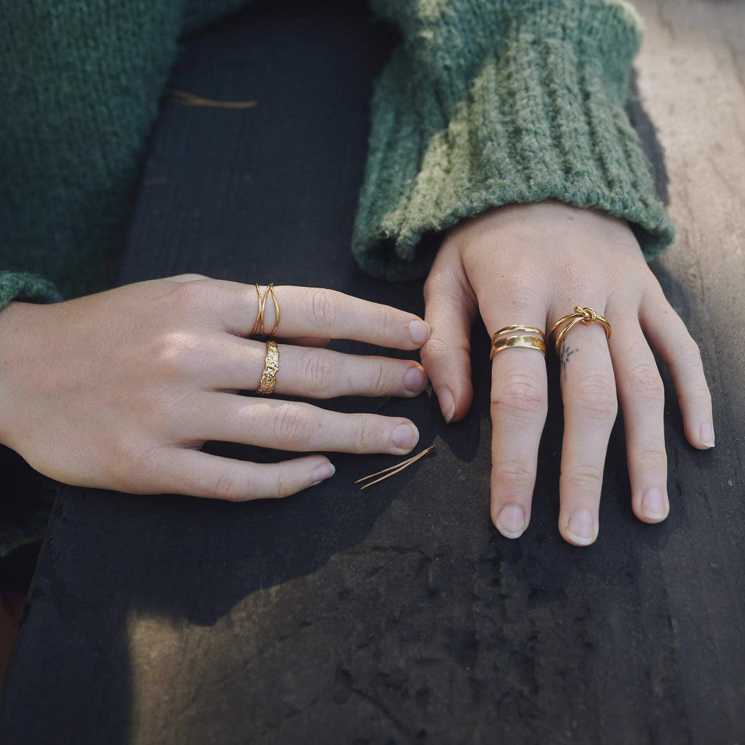 Maria - Interlocked Ring Stainless Steel