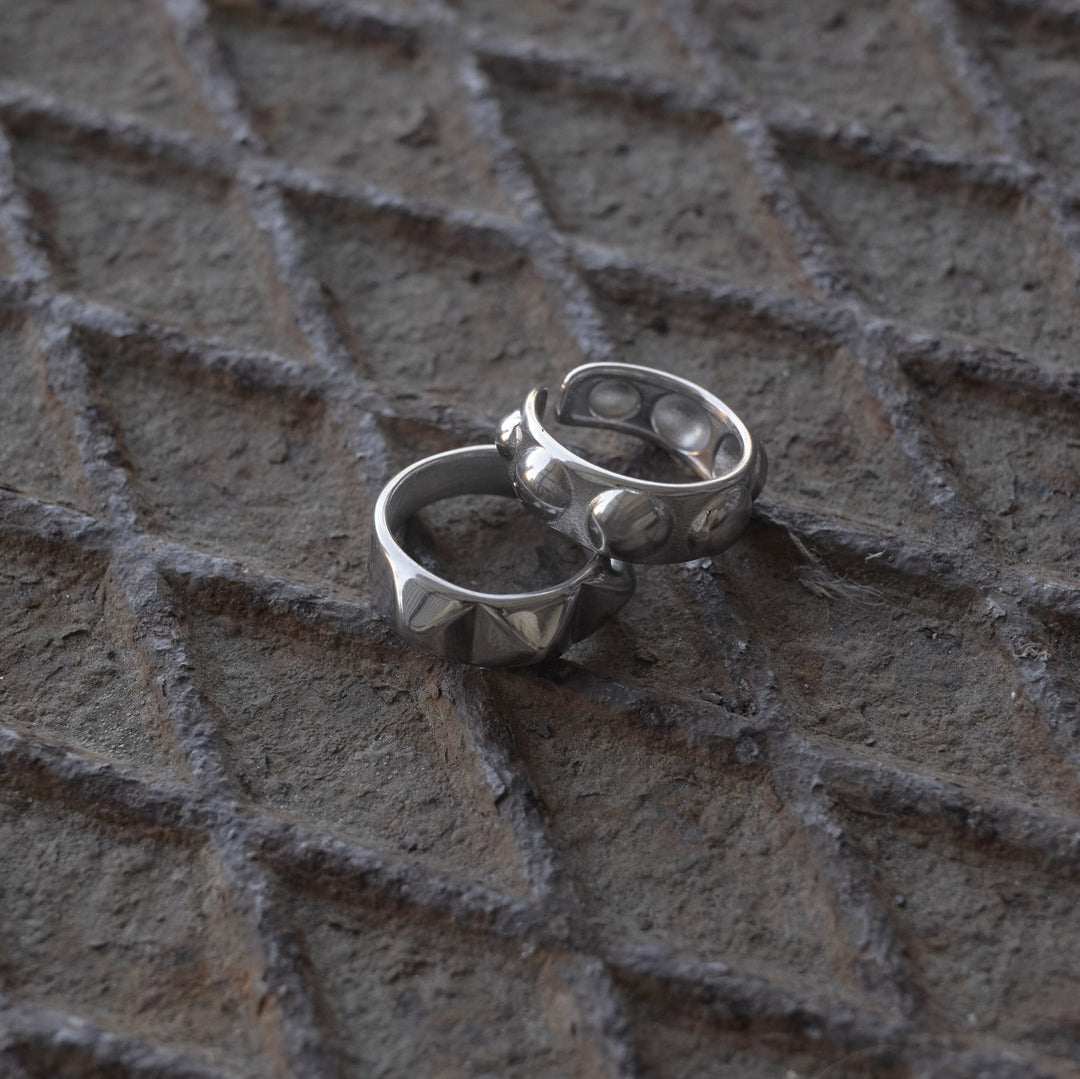 Reah – Strukturierter Ring Edelstahl