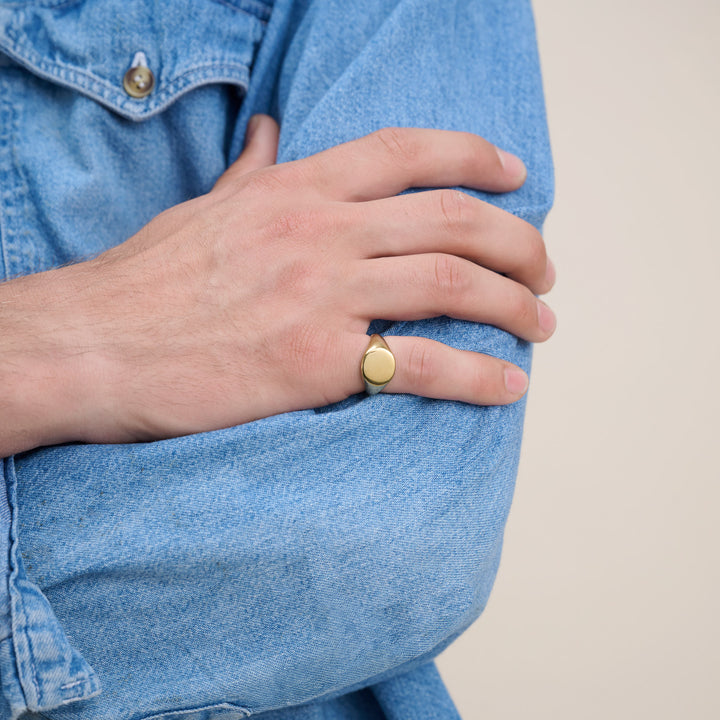 Ian - Signet Ring Stainless Steel