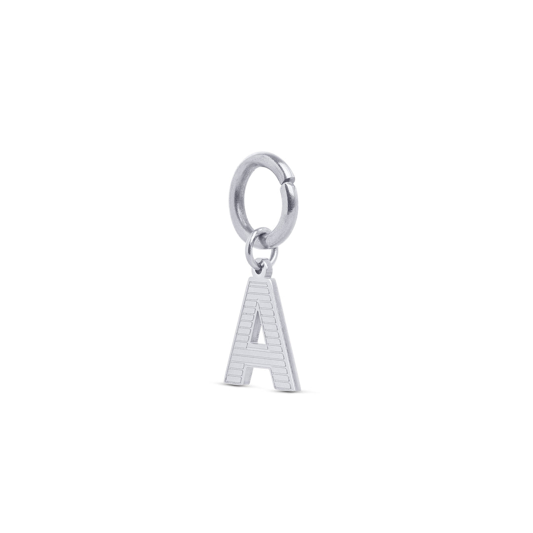Sanya - Charm Initial en Acier Inoxydable Argenté