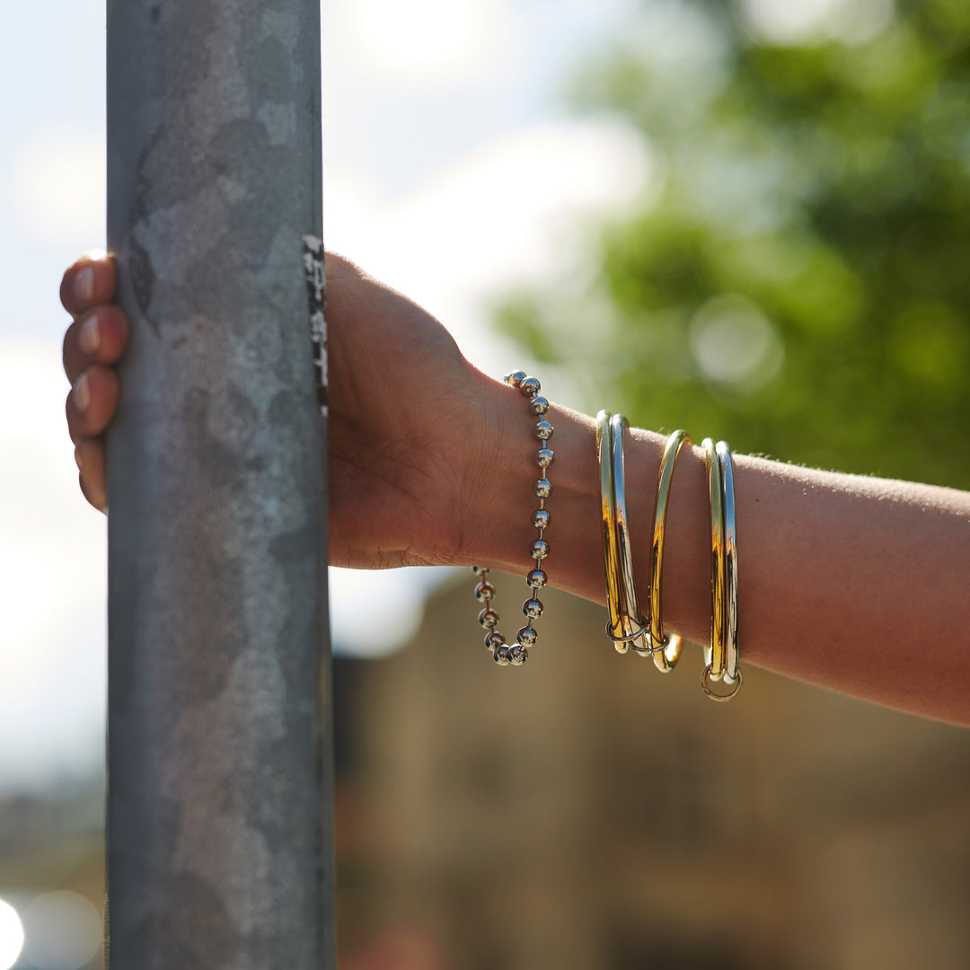 Billie - Bracelet à perles métalliques en acier inoxydable