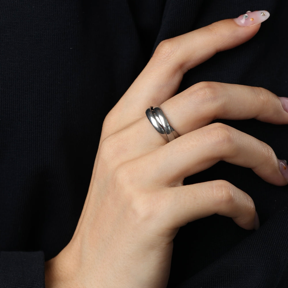 Alvy – gedrehter Ring aus Edelstahl | Timi of Sweden
