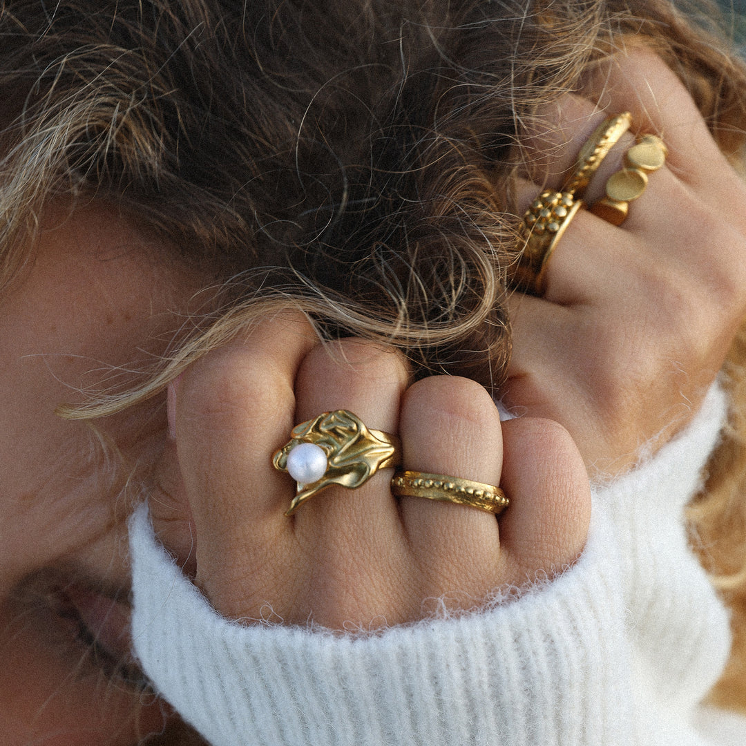 Lex – Molten Pearl Ring in Stainless Steel | Timi of Sweden